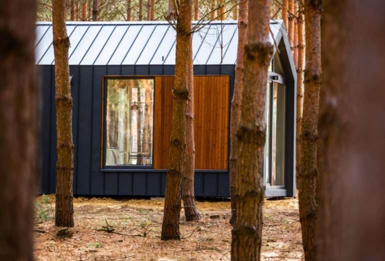 От проекта до сборки: этапы строительства модульного дома под ключ